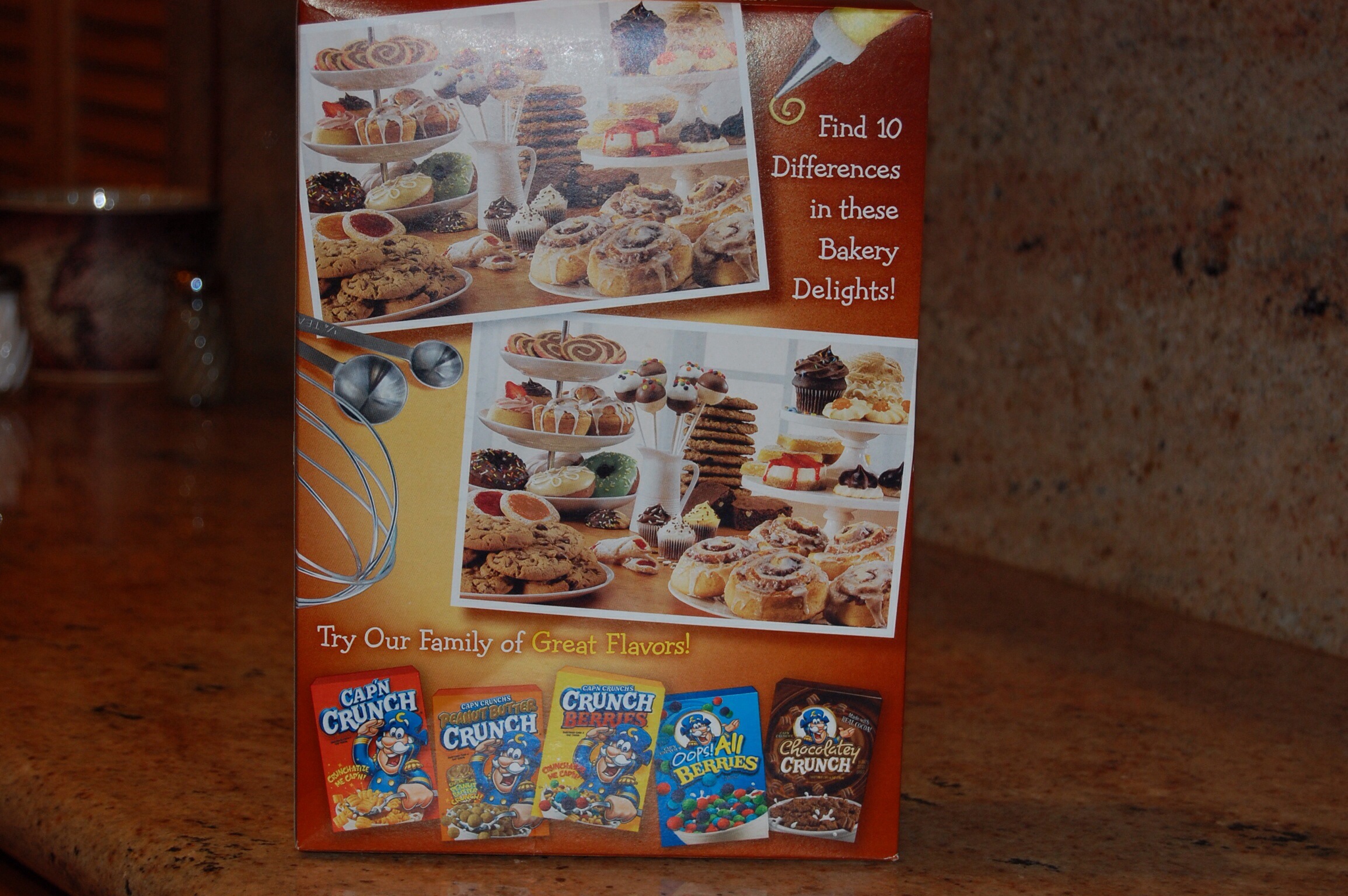 Cap'n Crunch's Cinnamon Roll Crunch Cap'n Crunch's Cinnamon Roll Crunch