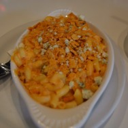 Buffalo Mac 'N Cheese at Slater's 50/50