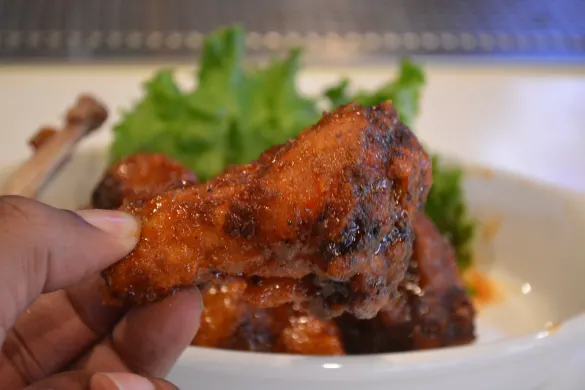 Sriracha Thai Wings at Slater's 50/50
