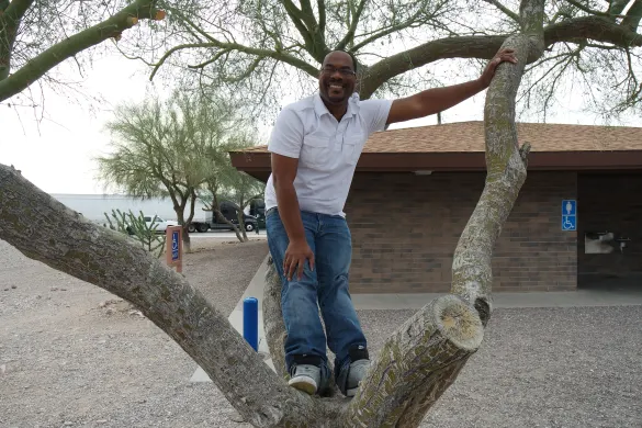 Cue the Critic Just grinning in a tree Cue the Critic Just grinning in a tree