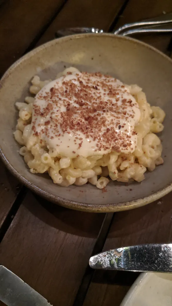 Alta West Adams – Mac and Cheese Race, Culture, and Cuisine: A Disappointing Dinner at Alta West Adams